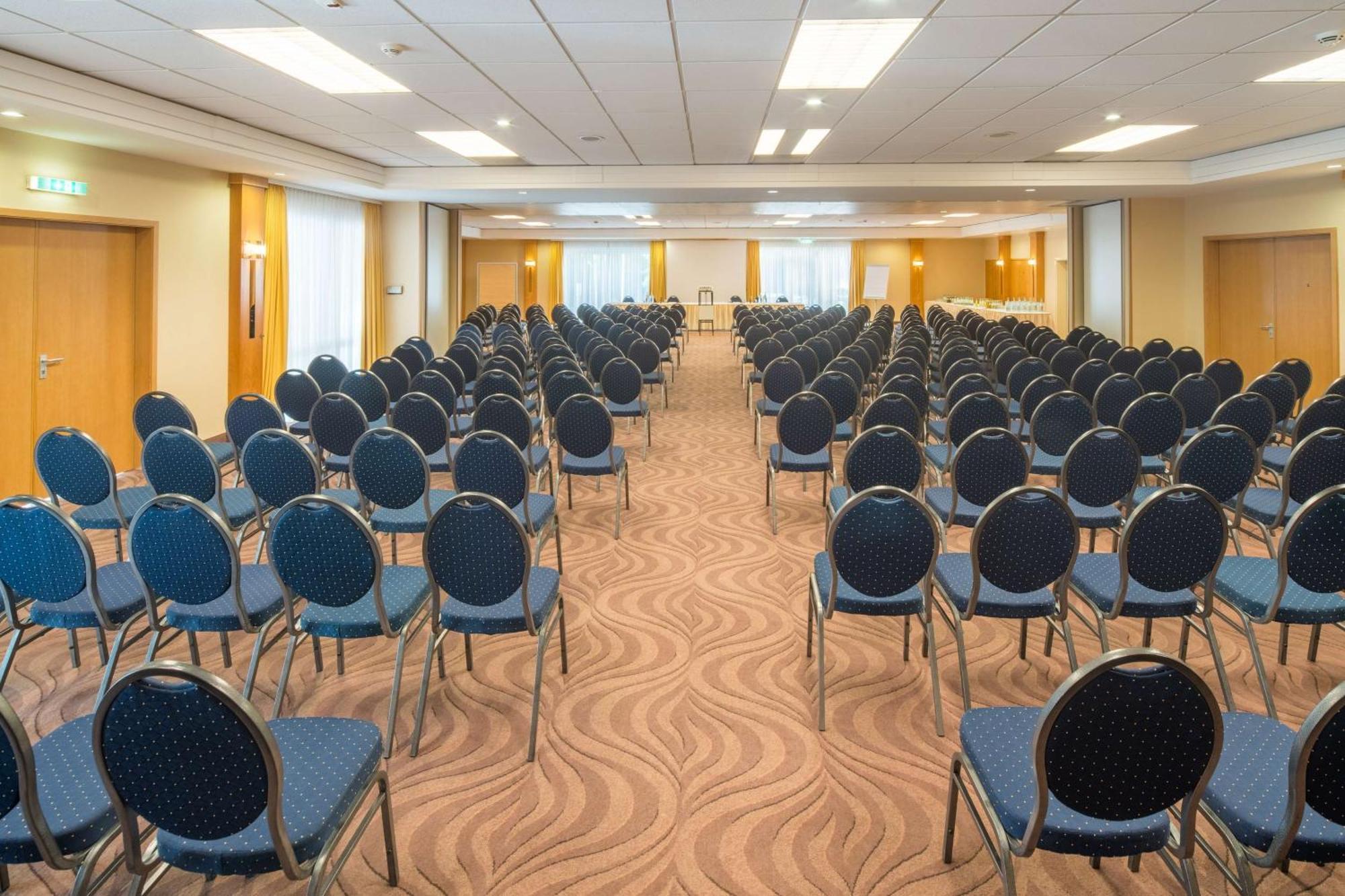 Best Western Hotel Йена Екстериор снимка